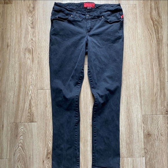 Tripp NYC Y2K Low-Rise Black T-Back Skinny Jeans, size 20R - Picture 2 of 13